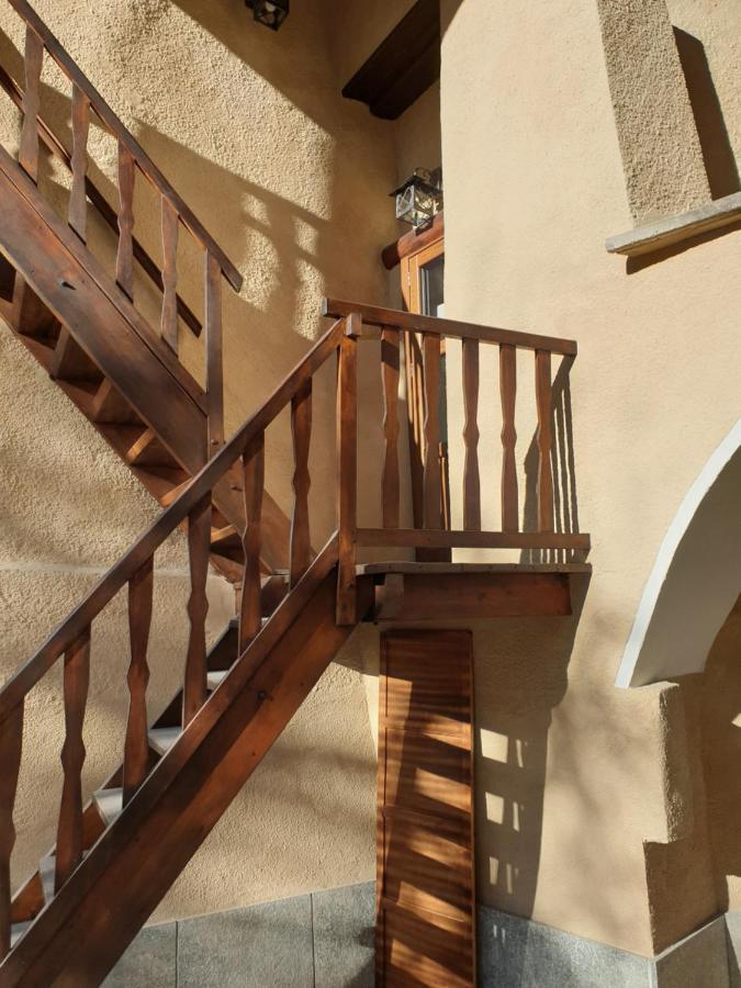 Antica Casa Occitana Bed & Breakfast ซัมแปร์เร ภายนอก รูปภาพ